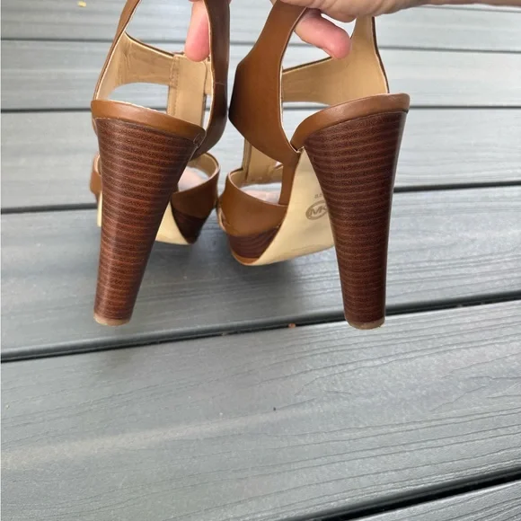 Michael Kors Brown Leather Platform Sandals - Picture 5 of 7
